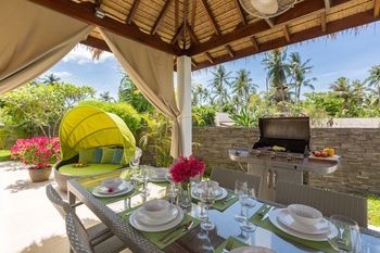 Luxury Pina Colada