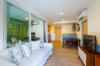 Baan Sanngarm Beachfront Hotel