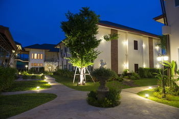 Hotel Maryo Chiangrai - Sha 4*