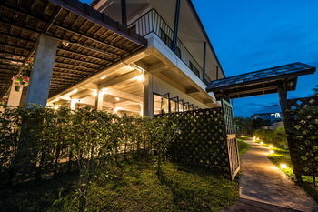 Hotel Maryo Chiangrai - Sha 4*