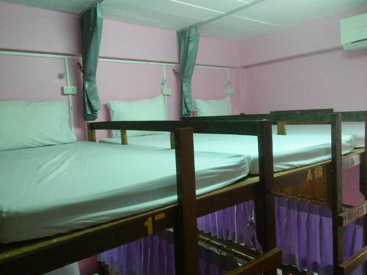 Lucky Hostel Haad Rin