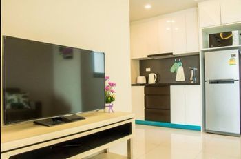 Apartment C-View Boutique Condominium By Mr.Butler