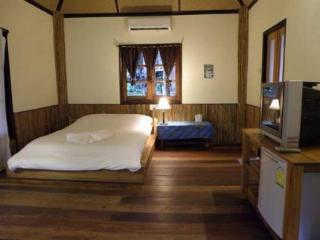 Hostel Chunut House