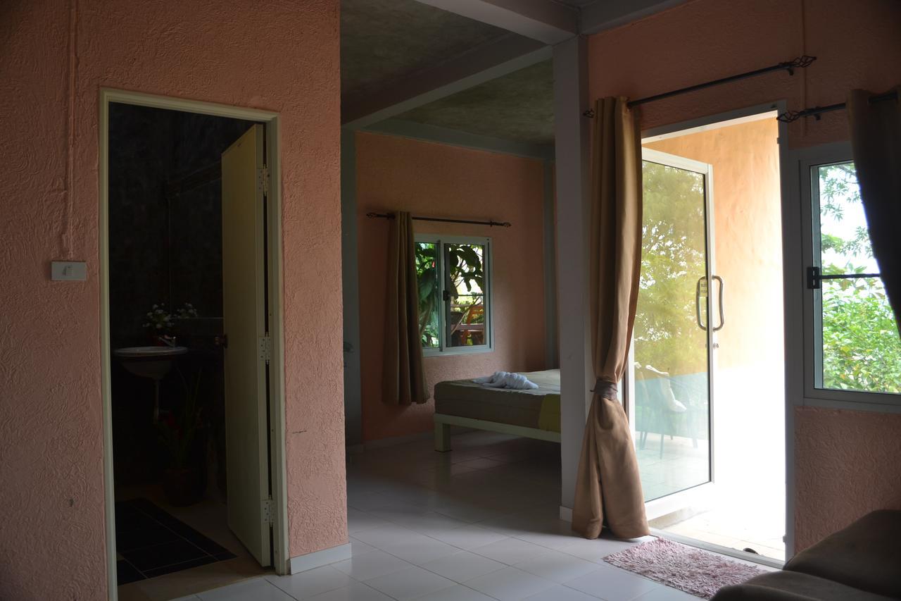 Resort Baan Chid Talay 2*
