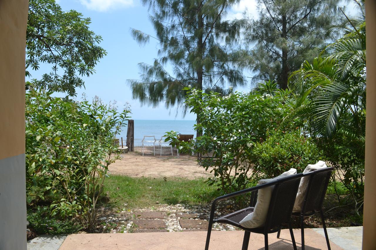 Baan Chid Talay Resort 2*