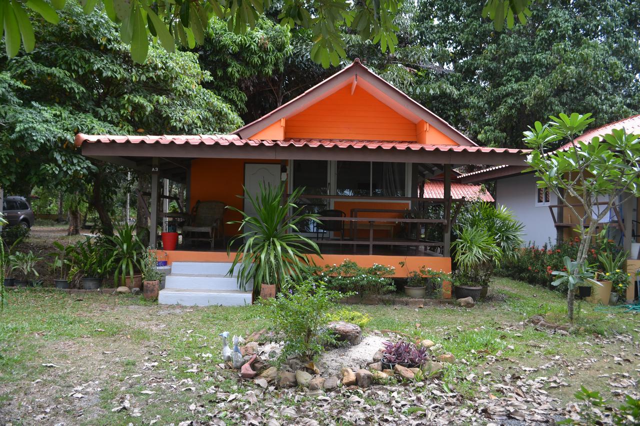 Baan Chid Talay