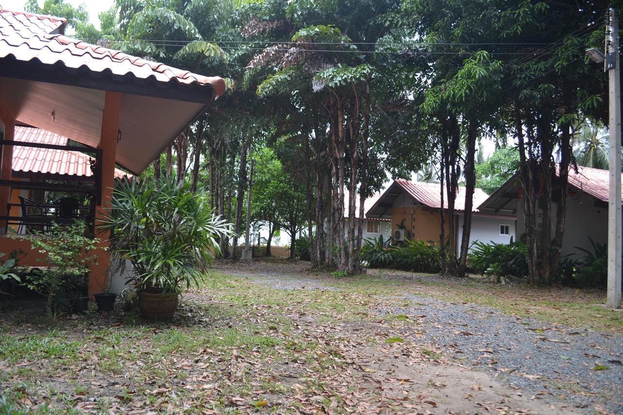 Baan Chid Talay Koh Chang