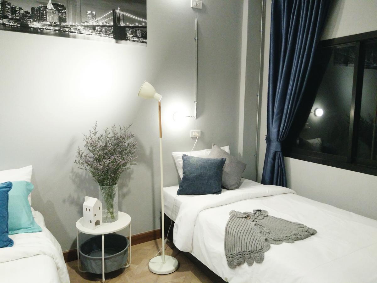 Warm Casa Chiangmai Albergue *