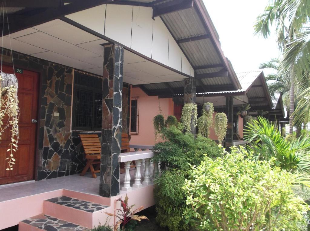 Family House Resort 2*