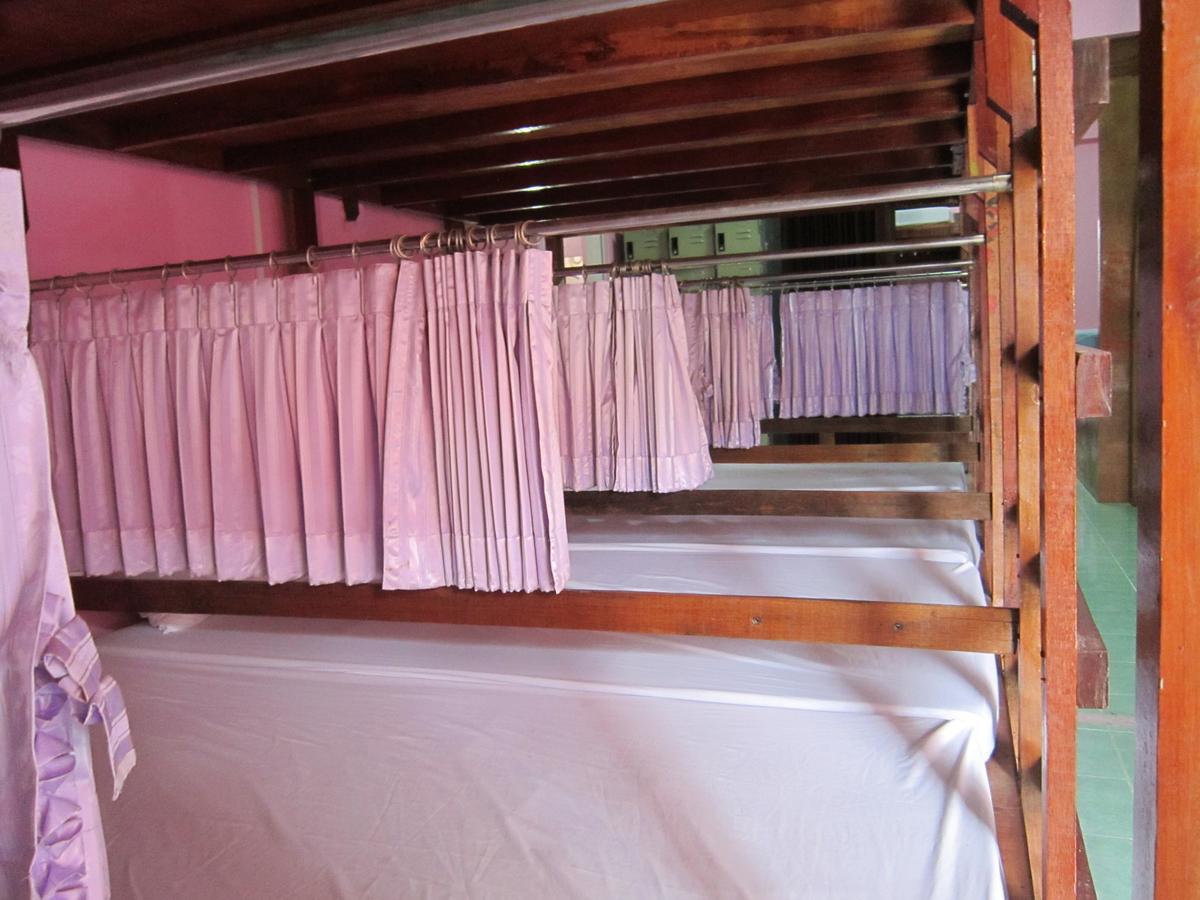 Lucky Hostel Haad Rin