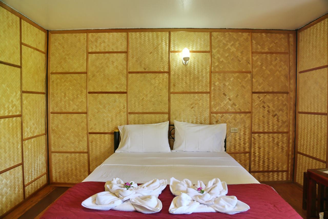 Tp Hut * Koh Chang
