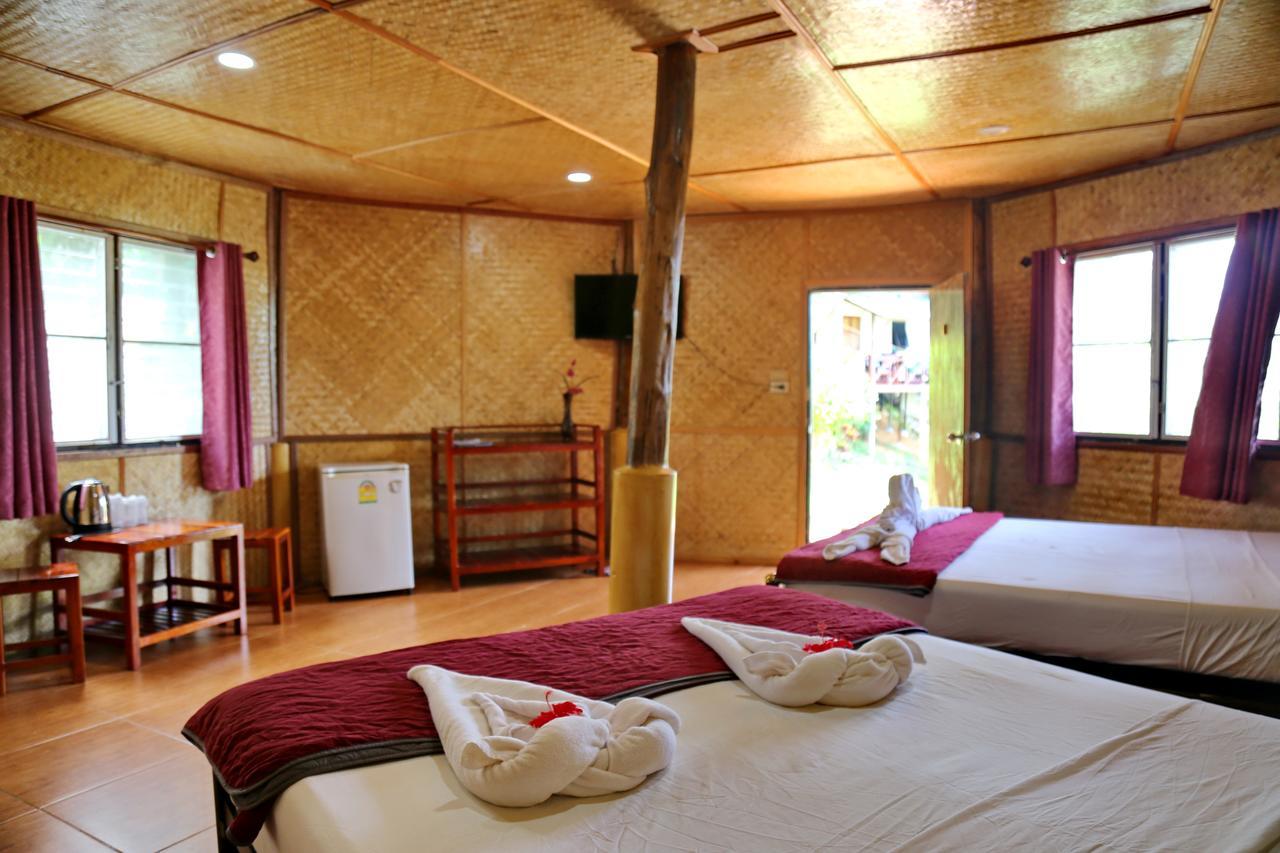 Tp Hut *