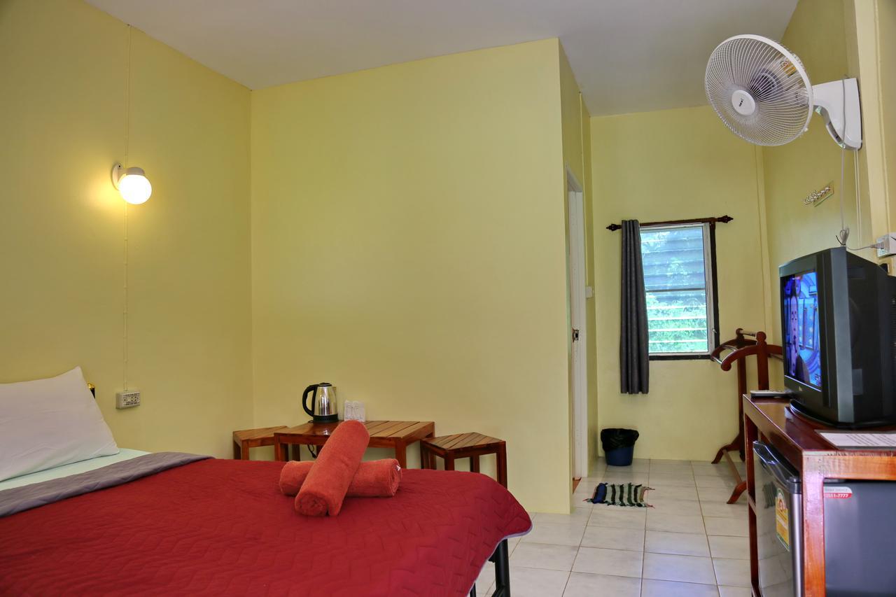 Tp Hut Resort
