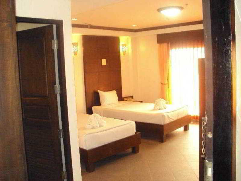 Oyo 447 Royal Express Hotel Hua Hin
