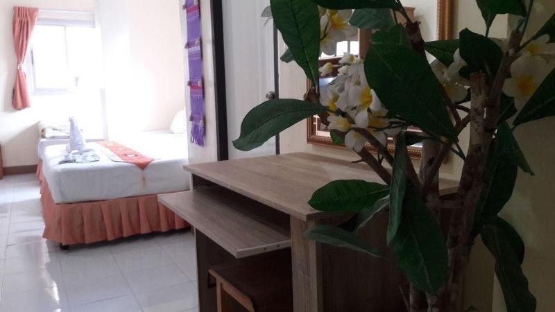 Oyo 1134 Baan Zarn Guest house 2*