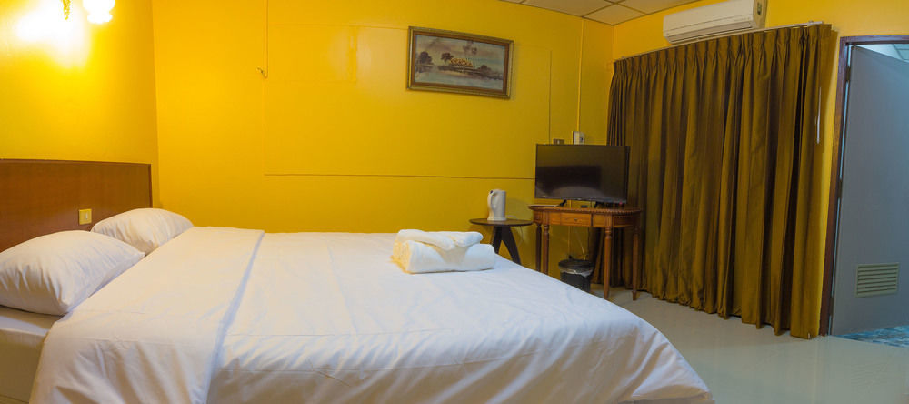 Palada Guesthouse 2* HHQ