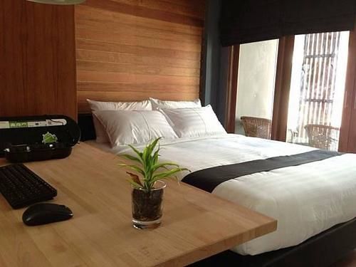 Hotel 5ive House 3*