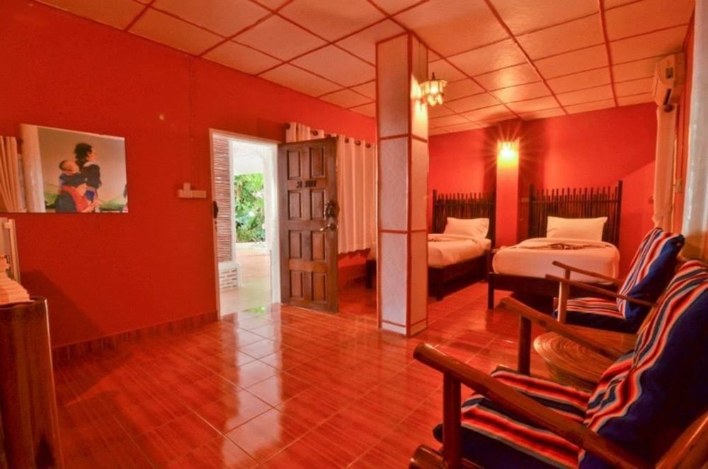 Hotel I Am 2*