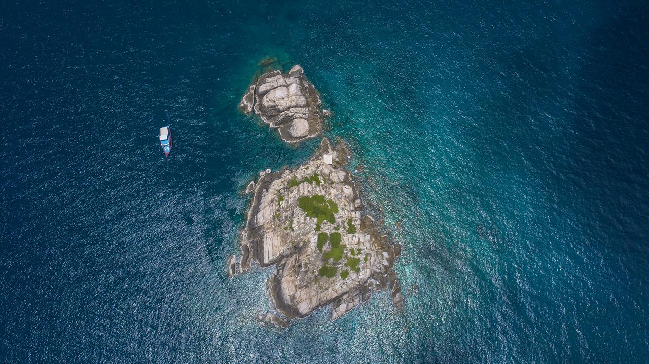 New Heaven Dive School And * Ko Tao