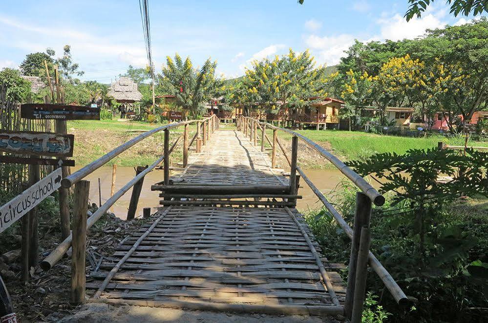 Country Hut 2* Pai