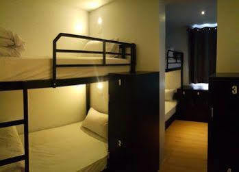 Hotel Us 2*