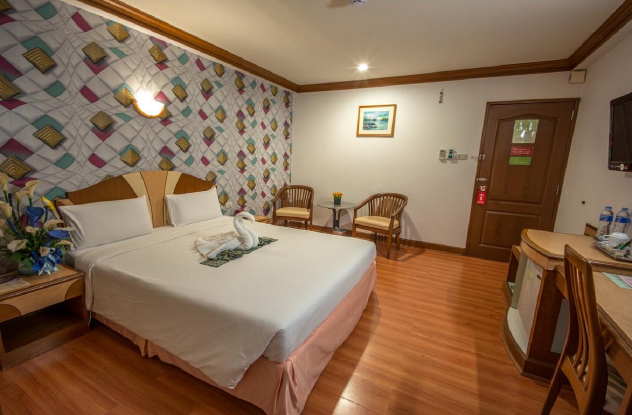 Hotel Sakol 3*