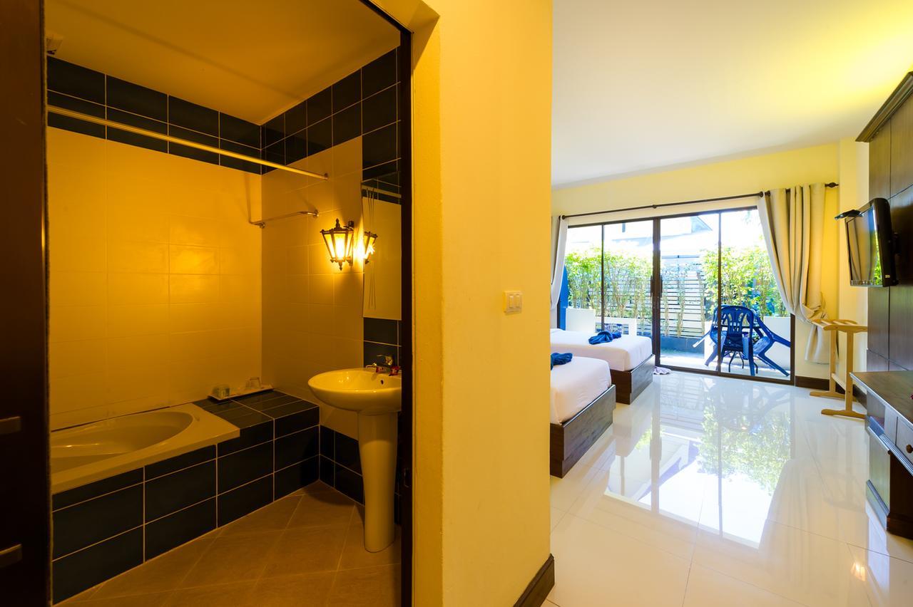 Resort Jr Siam Praia de Kata
