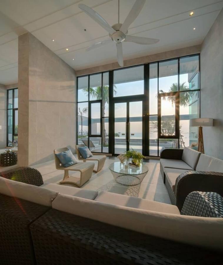 Kuno - 2br, Beachfront * Praia de Jomtien