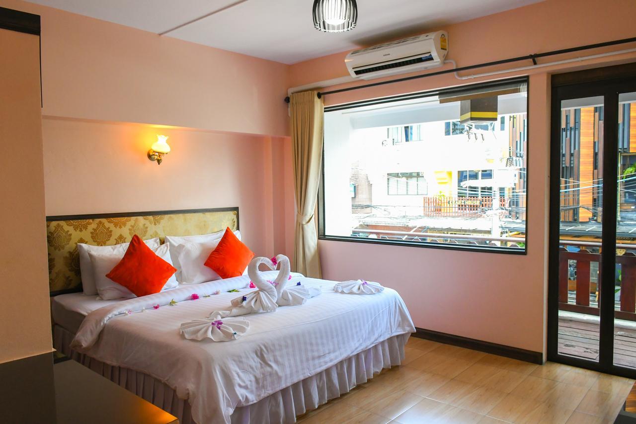 Hotel Heaven 3*