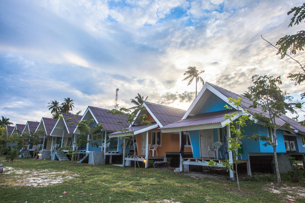 The Pier Thongsala
