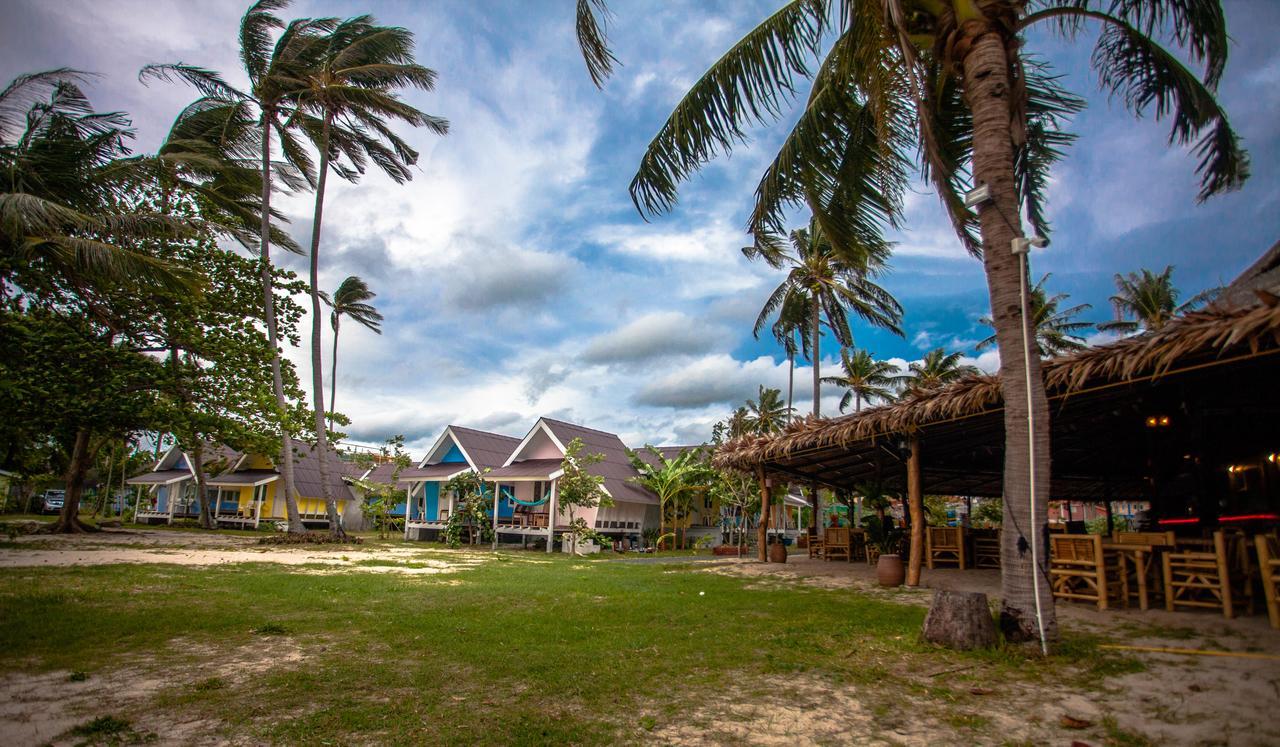 The Pier Thongsala