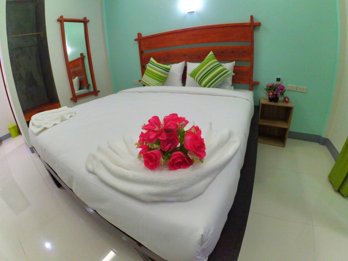 Baan Reenaa Lanta Resort Koh Lanta
