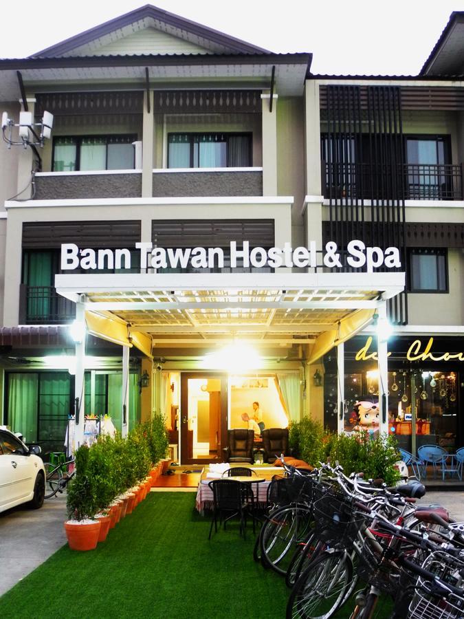 Bann Tawan Hostel Chiang Rai