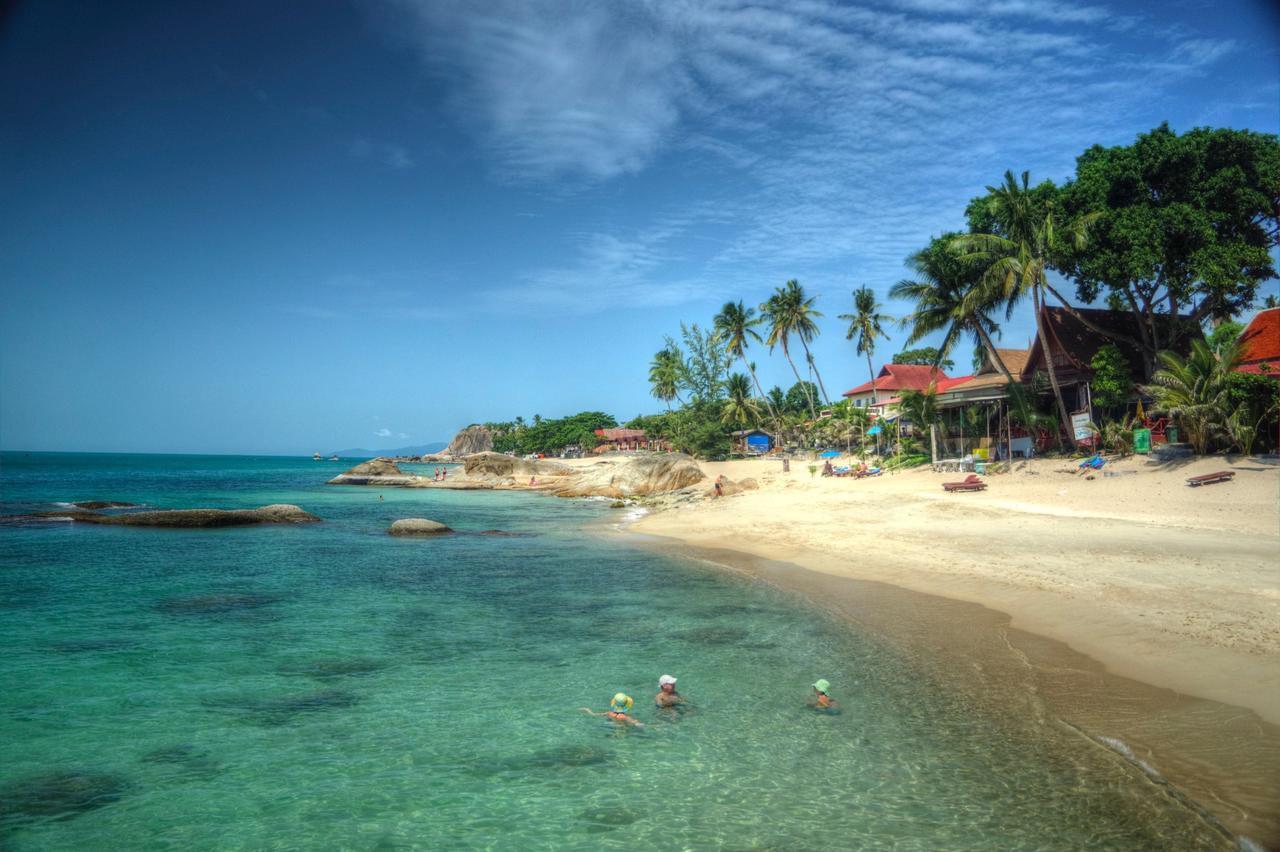 Villa Amber Laem Set Beach