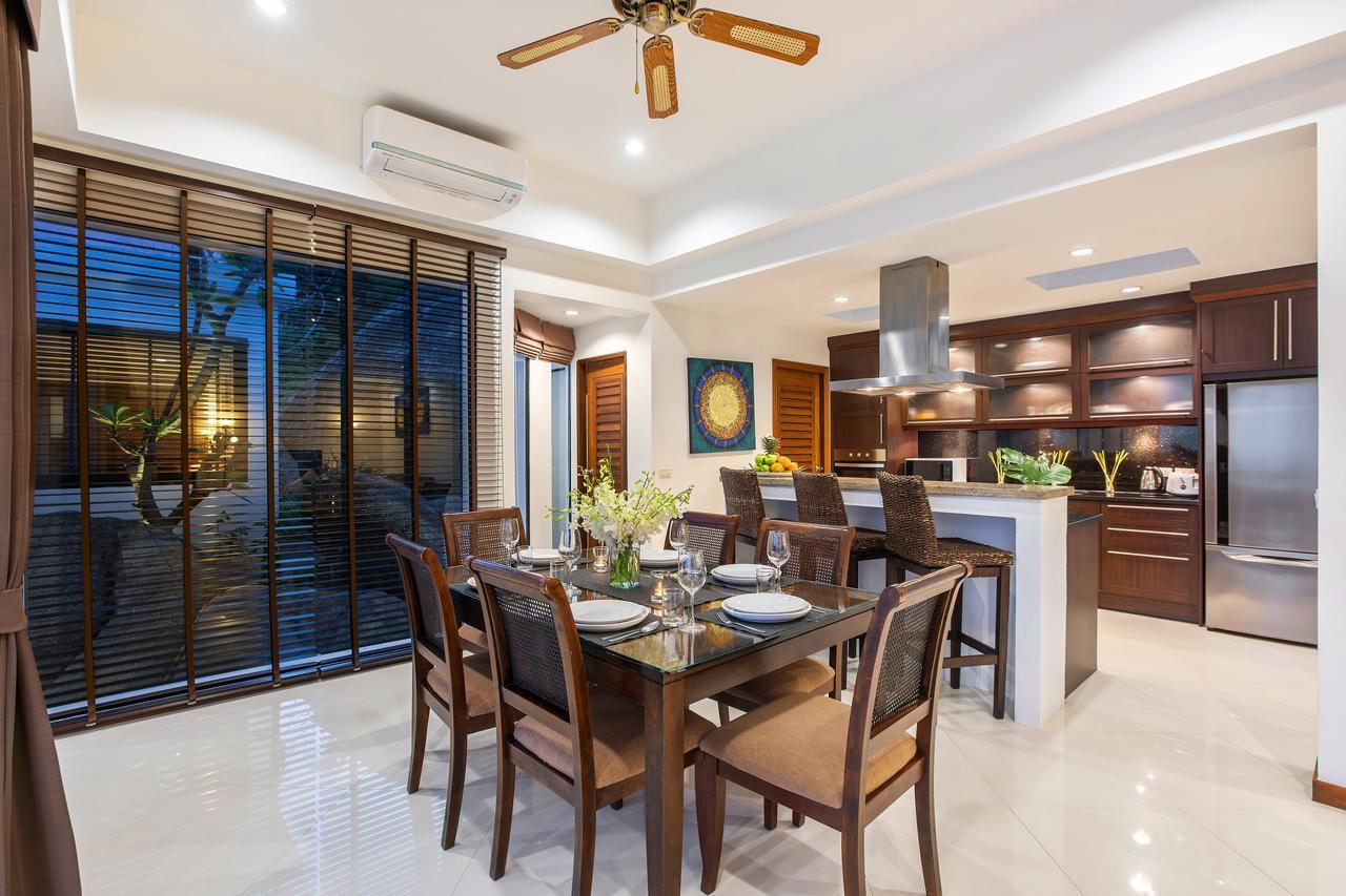 Villa Sunny Banks - Modern Sea View 4 Bed Pool Maret