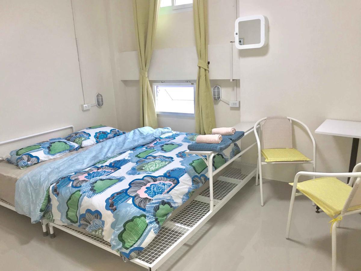 Rama9 Kamin Bird Albergue *