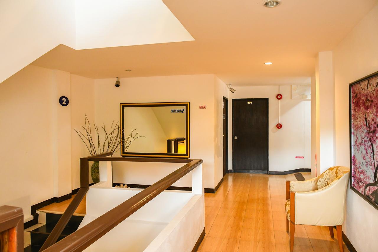 Hotel Heaven 3*