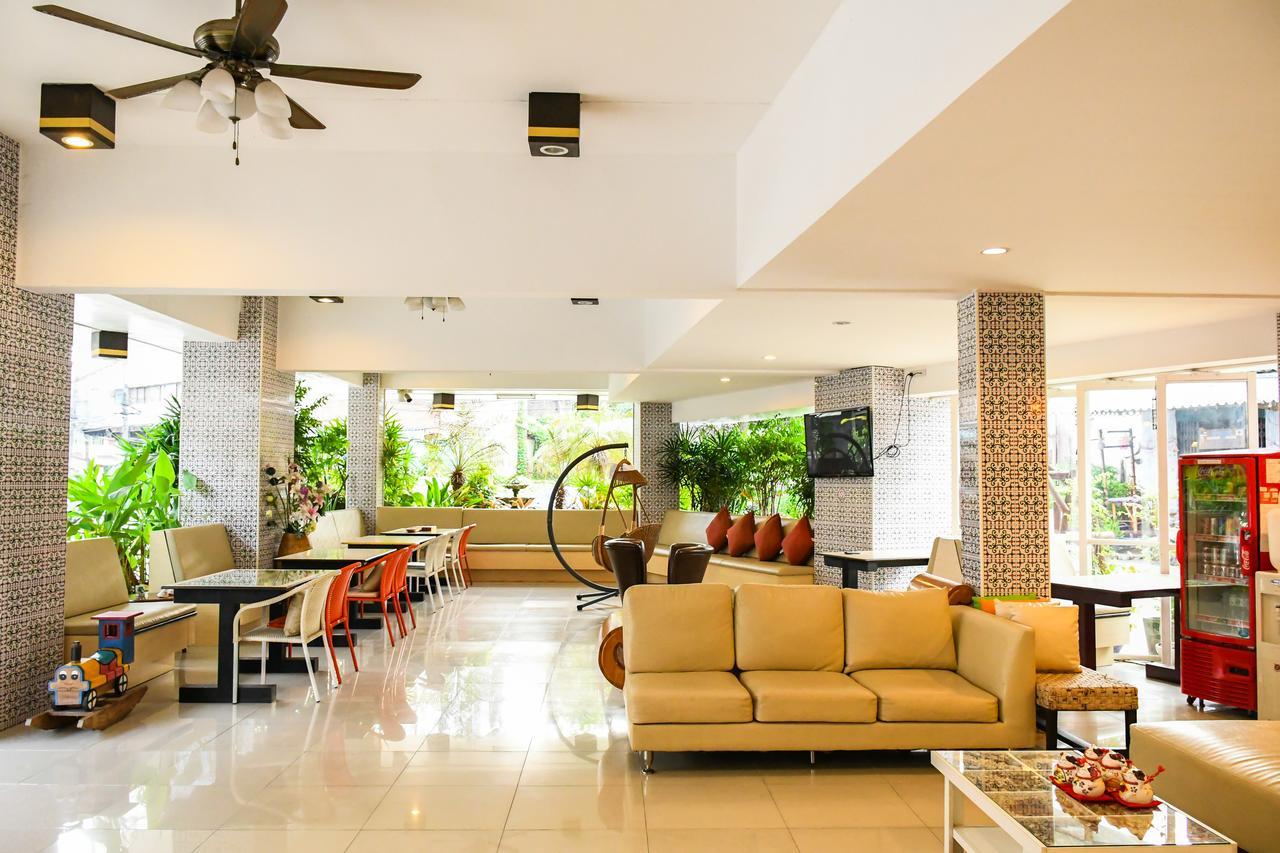 Heaven Hotel 3*
