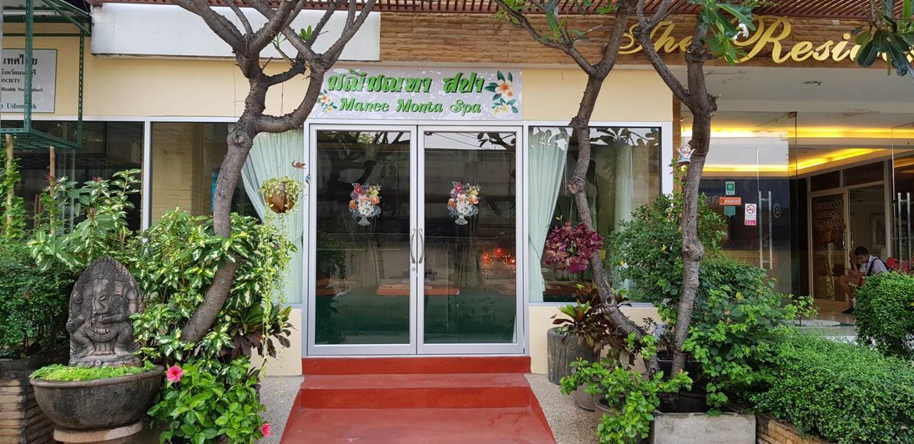 Inn The Airport & 4*
