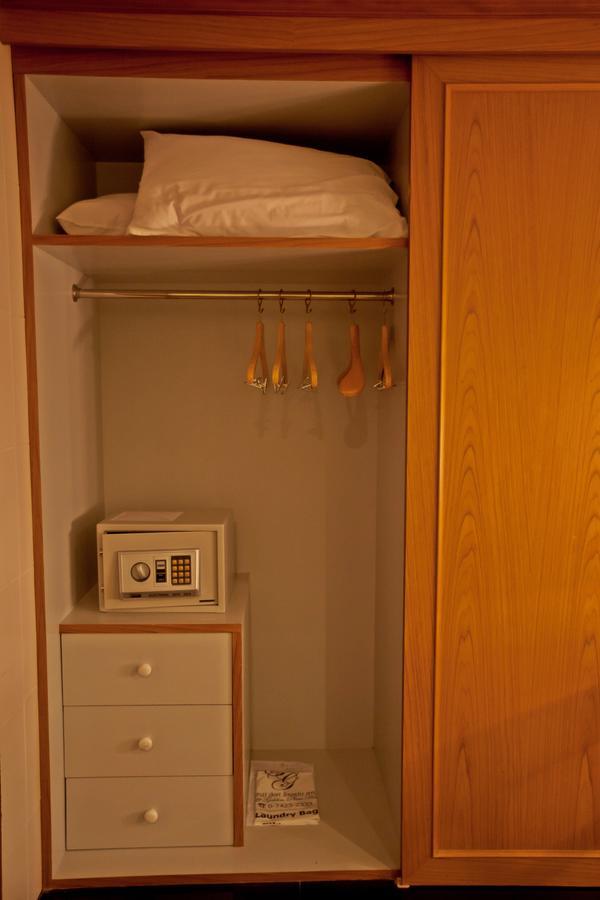 Hotel Sing Golden Place 3*