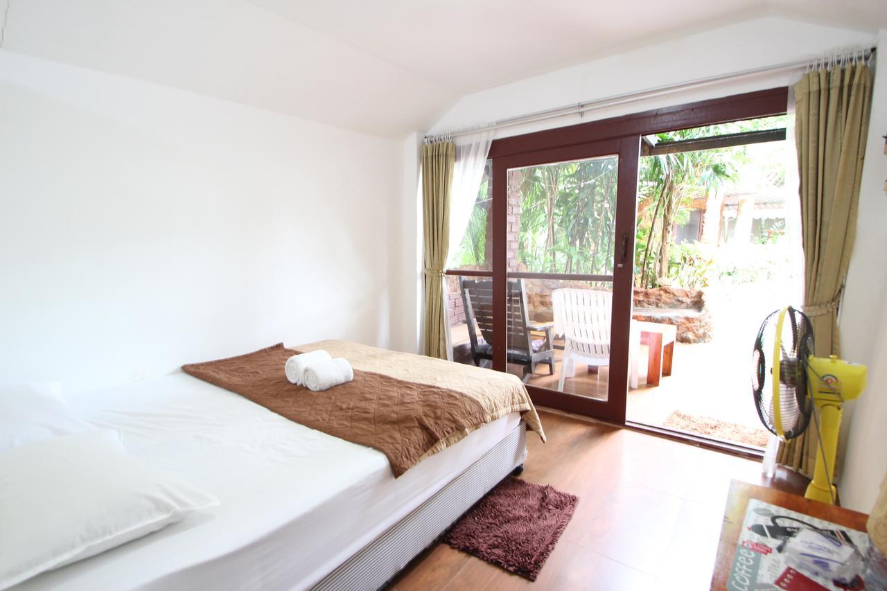 Resort Pine Krabi