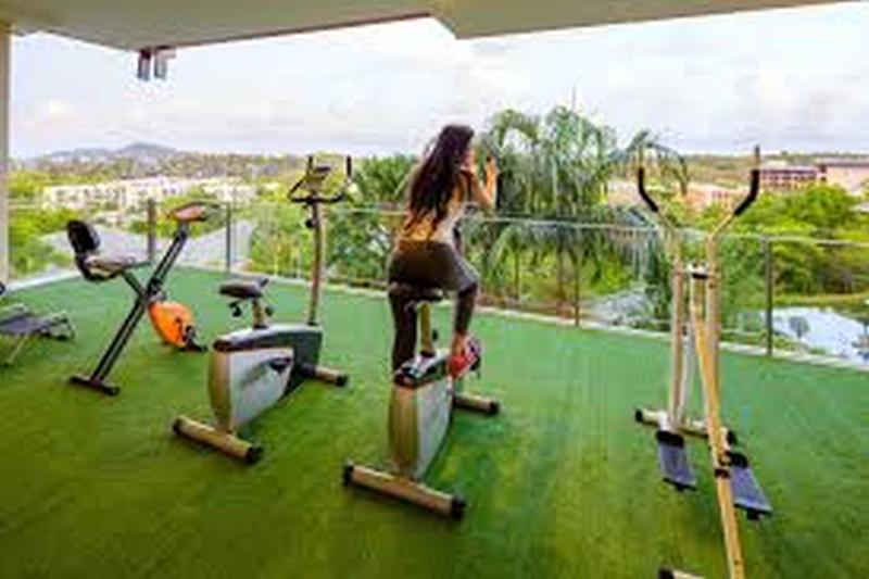 At The Tree Condominium Hotel *