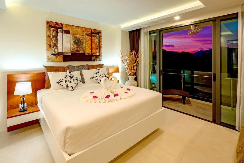 Hotel At The Tree Condominium Phuket