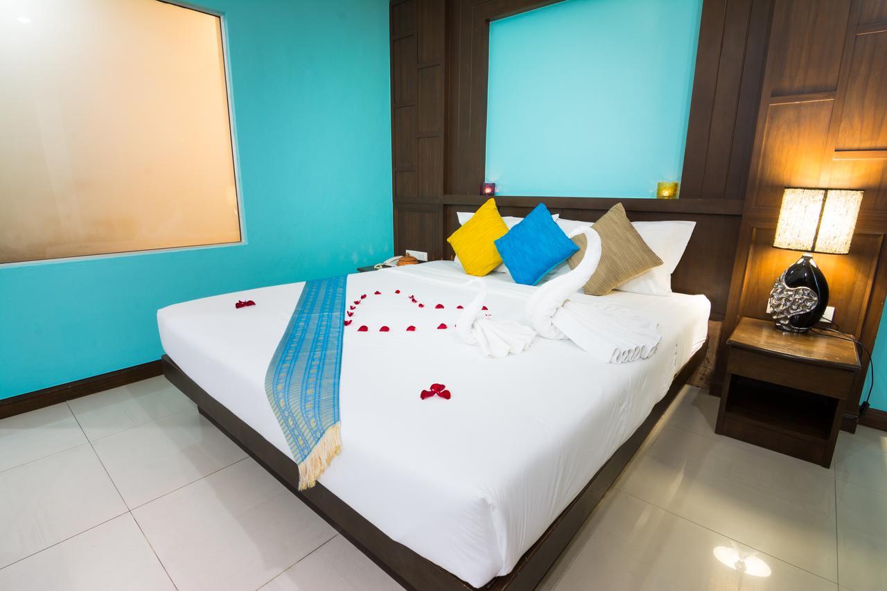 Hawaii Hotel 3*