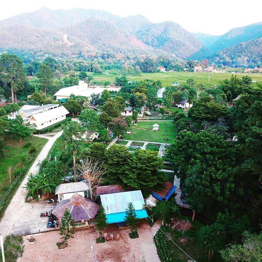 Hotel Backpackers Paradise (adults Only)