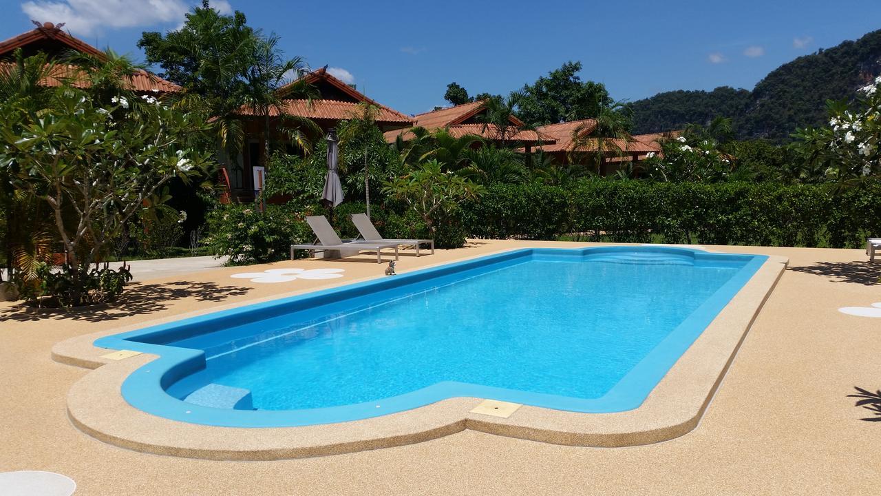 Khao Sok Jasmine Garden - Sha Certified Hotel