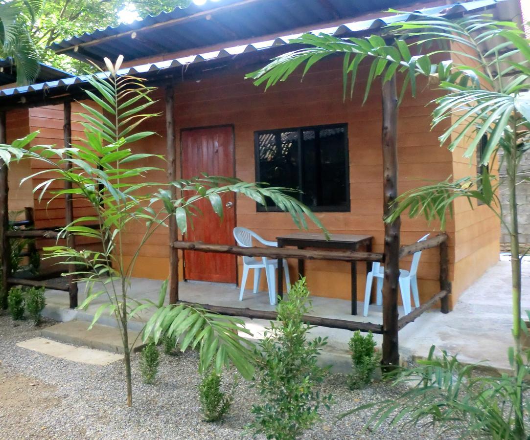 Hans Strand Bungalows *