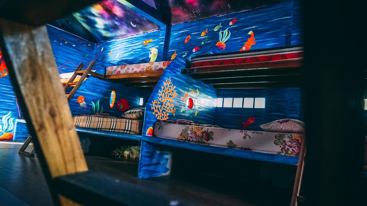Dancing Elephant Club Ban Tai