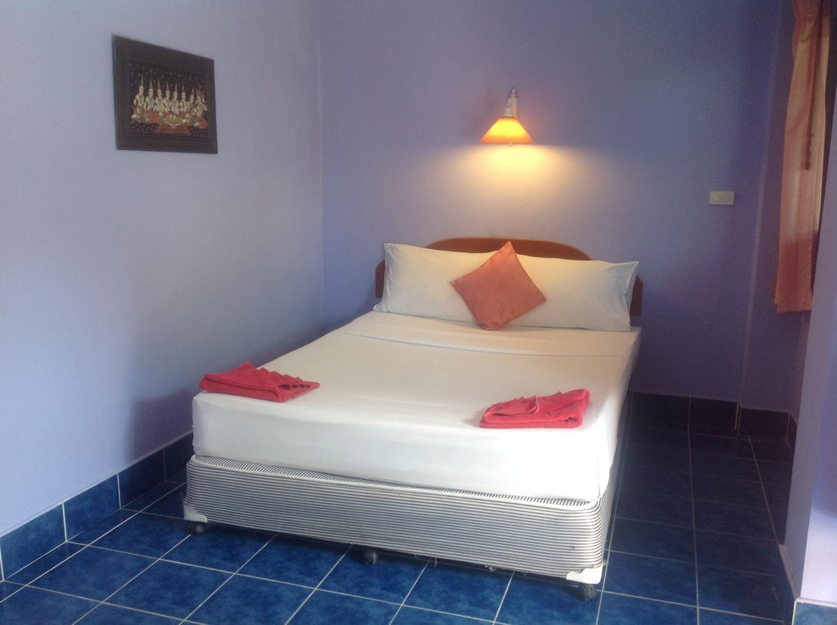 Hotel Coconut House Chaweng 2*