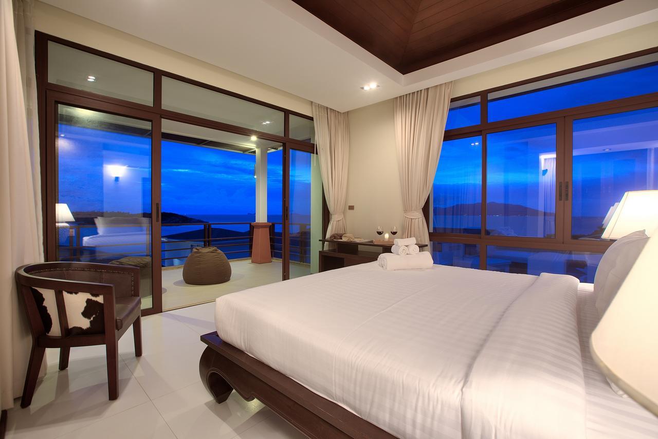 Six Hills Sea View